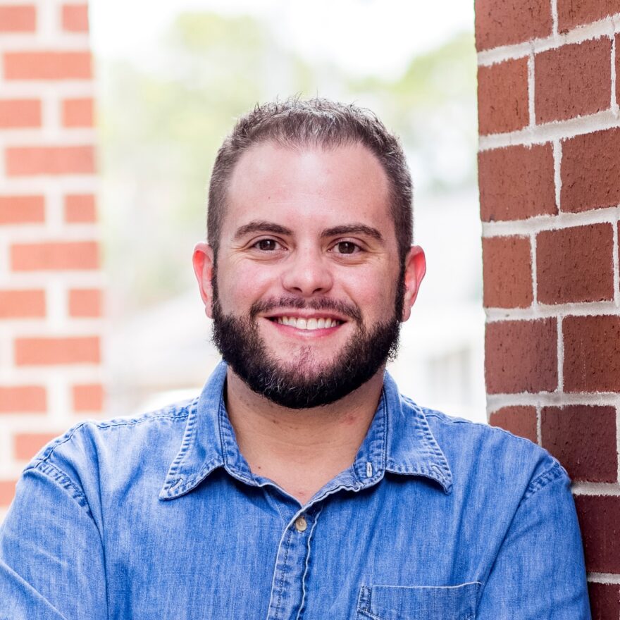 Headshot of Milton Pereda